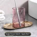 Κομψό ημιδιαφανές πλαστικό ποτήρι οδοντόβουρτσας σε κόκκινο αχάτη με μοντέρνο στυλ - Στυλ για Ένα Άτομο (Δεν περιλαμβάνεται η βάση) / Διαφανές Ροζ