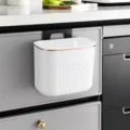 Papelera de cocina moderna de pared blanca con tapa y elegante borde dorado diseño - Cubo de Basura Pequeño de Pared / Blanco