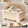 Large cream-colored dish drying rack with transparent lid, drainage tray and utensil holder - Huge Size / Creamy Yellow