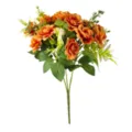 Vista detallada de un ramo de rosas naranjas artificiales con hojas verdes y brotes - Naranja