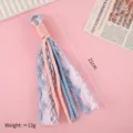 Colgante de borla de encaje rosa y azul para bolsos y móviles, 21 cm de longitud - 1 Pieza/Paquete / Encaje Azul y Blanco