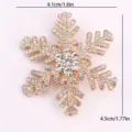 Élégante broche flocon de neige dorée avec cristaux brillants, taille 4,1 x 4,5 cm - Style Symétrique Hexagonal / 4.1x4.5cm / Or Transparent (r3)