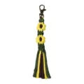 Llavero de girasol de macramé hecho a mano con borlas de algodón para decoración de bolsos. - 18.5x2cm / Verde Militar Amarillo
