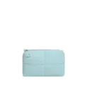 Hellblaue gesteppte Puffer-Make-up-Tasche für die stilvolle Aufbewahrung auf Reisen - M / Blau