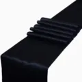 Eleganter schwarzer Satintischläufer mit hoher Dichte für Hochzeitsdekorationen - 30*275cm / Schwarz
