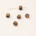 Hoogwaardige 8mm Hainan Qinan aloëhout kubus kraal voor doe-het-zelf sieraden maken - Hainan Kynam Agarhout Kubuskraal (JDYMZ41) / Ca. 8mm