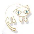 Creative cute cat brooch with blue stone eyes in gold-toned wireframe design - Gold Hollow Cat Style