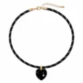 Verstelbare geweven koordketting met zwarte hartjeshanger en gouden kreeftsluiting - Zwart Hart (N26082003E)