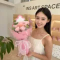 Elegant handheld pink soap carnation and rose bouquet for Mother's Day and Valentine's Day gift - Triangle Hand Bouquet / Pink