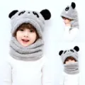 Joli bonnet d'hiver en peluche panda pour enfants avec une écharpe à capuche polaire. - Taille S (3-8 ans) / WHYU-69 gris