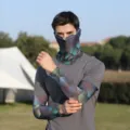 Men's ice silk sun protection sleeves and face mask set, breathable geometric print. - Scale Blue Green