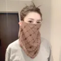 Masque facial coupe-vent à oreillettes épaissi d'hiver pour femmes, cache-cou chaud écharpe. - Taille unique / WHHT542SR carreaux vintage - Café