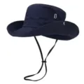 Chapeau de soleil d'extérieur d'été, bob respirant à séchage rapide avec lanière et œillets. - Bleu marine