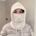 Cagoule coupe-vent en polaire avec cache-col blanc cassé et cordon de serrage réglable - Taille unique / Blanc