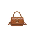 Elegante braune gesteppte kleine quadratische Handtasche mit goldenem M-Logo und Griff - Braun
