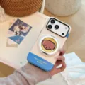 Detailopname van het iPhone-hoesje met magnetische hondenstandaard en blauw kleurblok. - Hondenring Beige en Blauw Gestreept / iPhone 18 Pro Max