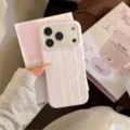 Gros plan de la coque iPhone 16 à rayures roses et lilas avec anneau magnétique - Magnétique / Rayures Vert Rose Fumé / iPhone 17 Pro Max