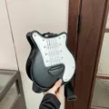 Creative electric guitar shaped crossbody bag for women in black and white PU leather - Guitar Shape / Black