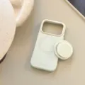 Détail de la coque MagSafe vert menthe à pois avec pop-socket à carreaux assorti - iPhone 17 Pro Max / Vert Menthe Magnétique (Point Jaune + Support Grille Verte)