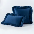 Elegante marineblaue Samt-Kissenbezüge mit dekorativem Volant-Rand zur Dekoration. - 45x45cm(Nur Bezug) / Marineblau