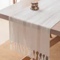 Elegante camino de mesa blanco con rayas huecas de algodón y borlas para el comedor decor - 35*180cm / Blanco