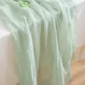 Elegante runner da tavola in garza verde chiaro con trama naturale in stile formaggio - 90*300cm / Verde chiaro