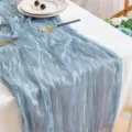 Runner da tavola in garza azzurro spiegazzato per decorazioni nuziali rustiche - Azzurro