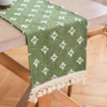 Camino de mesa verde de algodón con estrellas tejidas y borlas, estilo rústico - Verde matcha