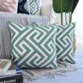 Funda de cojín bordada geométrica en verde azulado y blanco para sofá moderno - 45x45cm / Greca Teal (Estilo 2, Sin Núcleo)