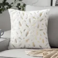 Housse de coussin en fausse fourrure blanche avec motif de plumes dorées élégant - 40x40cm (Sans Coussin) / Blanc