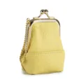Piccolo portamonete giallo in vera pelle con chiusura a scatto dorata e catenella. - Giallo