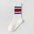 Calzini sportivi bianchi da donna con righe rosse e suola antiscivolo in silicone. - Taglia unica / Righe larghe blu e rosse