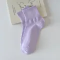 Hochwertige einfarbige lila Socken in Bonbonfarbe für Damen für den Alltag - Einheitsgröße (34-40) / Lila