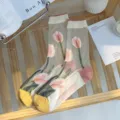 Atmungsaktive Socken aus Glasseide mit rosa Tulpenstickerei und feinen Spitzenbesätzen - Einheitsgröße (EU 35-39) / Rosa Große Blume / 1 Paar Packung