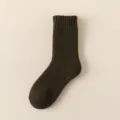 Winter extra thick dark green wool blend men's sock with ribbed cuff and warm texture - One Size (EU 39-44) / Army Green