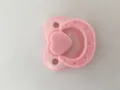 Tétine magnétique rose en forme de cœur pour la décoration de poupées en coton - Cœur Rose (1)