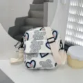 Bonito bolso bandolera de nailon blanco con dibujos de osos y corazones para mujer - 16*20*6 / Blanco