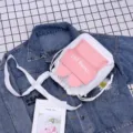 Bolso bandolera japonés de lona blanca y rosa con texto decorativo para damas jóvenes - Rosa