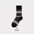 Schwarze dicke Wollsocken mit ethnischem Fair-Isle-Muster für kalte Wintertage im Freien - Einheitsgröße / Schwarz