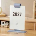 Calendario da tavolo 2027 minimalista blu con dimensioni mostrate di 25,5 cm altezza - Set Calendario / Blu