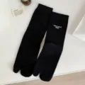 Minimalist black split-toe tabi socks for women with white embroidered text detail - One Size (34-40) / 1 Pair / Black