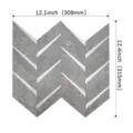 Azulejo de mosaico de pared de metal 3D en espiga gris, especificación de 12.1x12.4 pulgadas. - 308*315mm / Estilo Chevron Gris Plateado (YLS031)