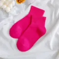 Bonbonfarbene Baumwolle Damen kurze Socken Sommer low cut einfarbig Alltag lässige Socken - Einheitsgröße / Fuchsia