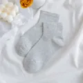 Hellgraue Baumwollkurzsocken für Damen, einfaches Rippdesign, vielseitiger Alltagsstil. - Einheitsgröße / Hellgrau