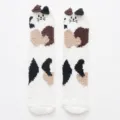 Warme und flauschige Korallenvlies-Socken mit süßem Glückskatzen-Design für den Winter - Einheitsgröße / Rosa Punkt Katze