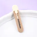 Mini cúter portátil con carcasa de plástico color café y crema para escuela y oficina - Café Blanco