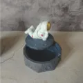 Astronaut moon storage box resin ornament, creative desktop decor for modern living room gift. - 10x10x10cm / Gold