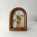 European retro arched resin photo frame detail, vintage golden decorative picture frame display. - Style D (JY-0015) / Inner 9.5x15cm Outer 13x17.5cm