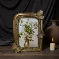 Antiker goldener Bilderrahmen im Vintage-Stil mit 3D Schmetterling Dekoration für Zuhause - 5 Zoll: Innendurchmesser 9*12.5 Außendurchmesser 12*16 cm