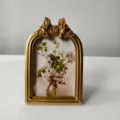 Prunkvoller europäischer Vintage-Gold-Fotorahmen aus Harz mit Vogel- und Blumenschnitzereien - Doppelvogel Blumenrelief Stil (LG040) / 11x16.5cm